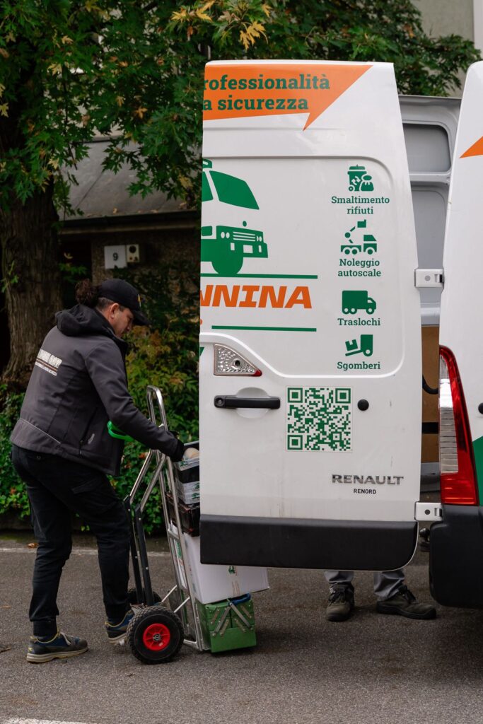 sgombero uffici a milano